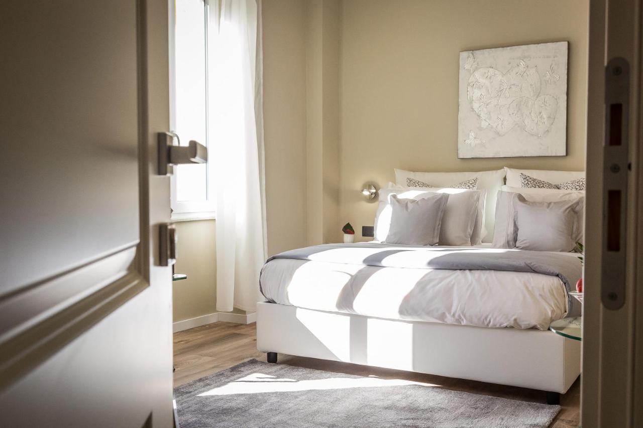 126 Gracchi Suites ローマ エクステリア 写真