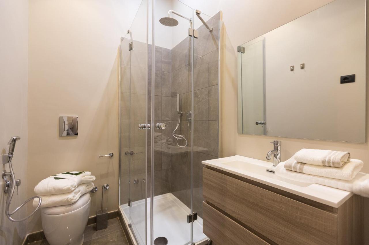 126 Gracchi Suites ローマ エクステリア 写真