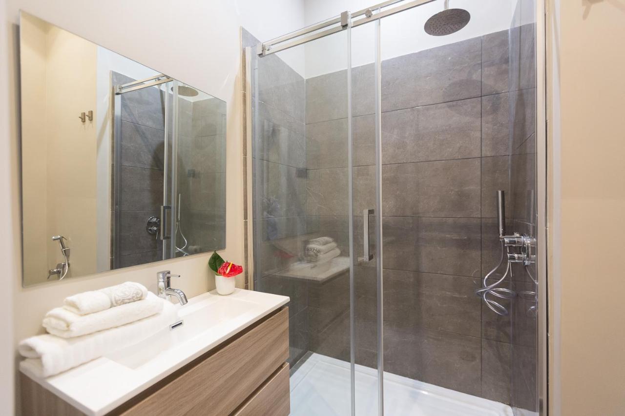 126 Gracchi Suites ローマ エクステリア 写真